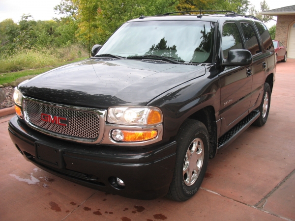 GMC YUKON 2003 image 1