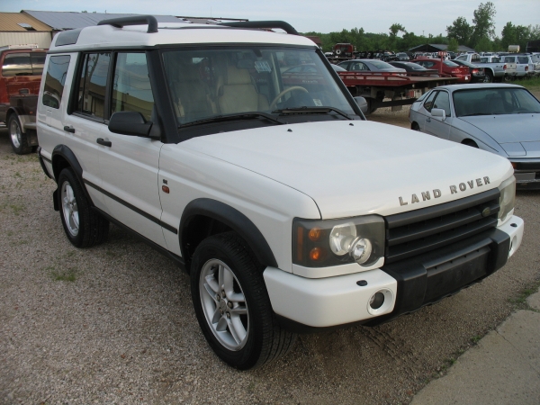LANDROVER DISCOVERY 2004 image 1