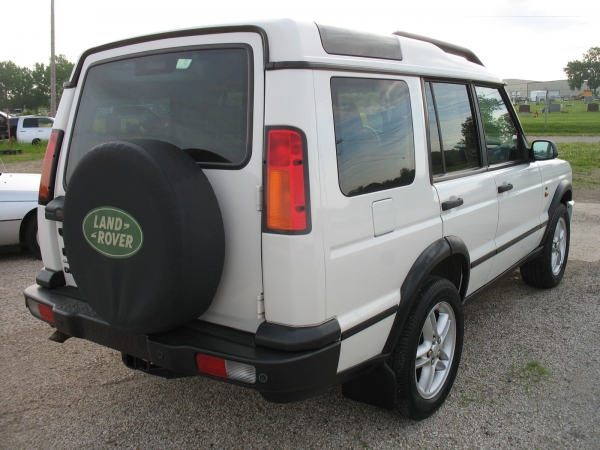 LANDROVER DISCOVERY 2004 image 1