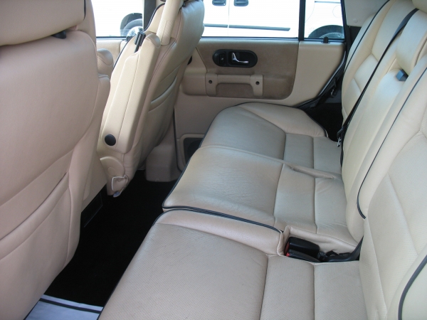 LANDROVER DISCOVERY 2004 image 1
